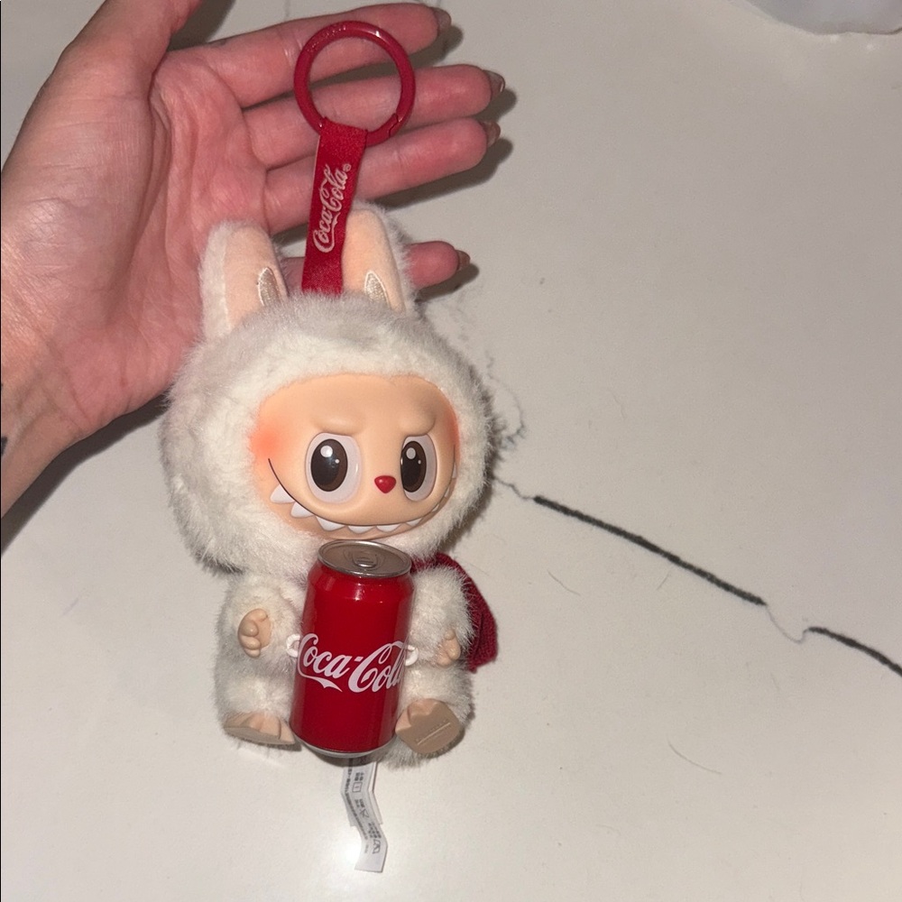 Coca Cola labubu